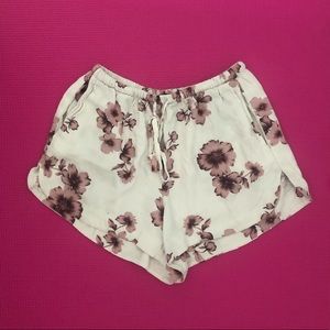 brandy melville flowy shorts